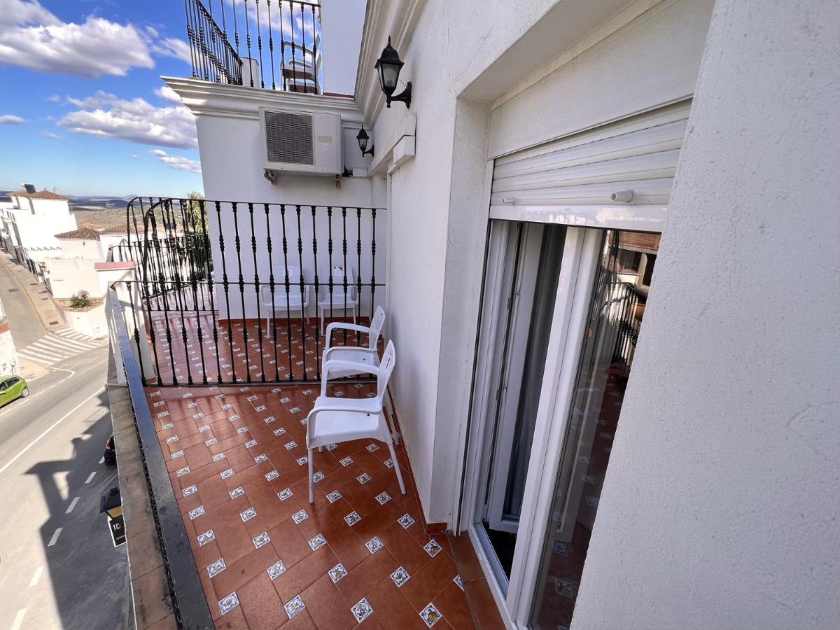 Отель La Janda Вьер де ла Фронтера Экстерьер фото A balcony in Spain